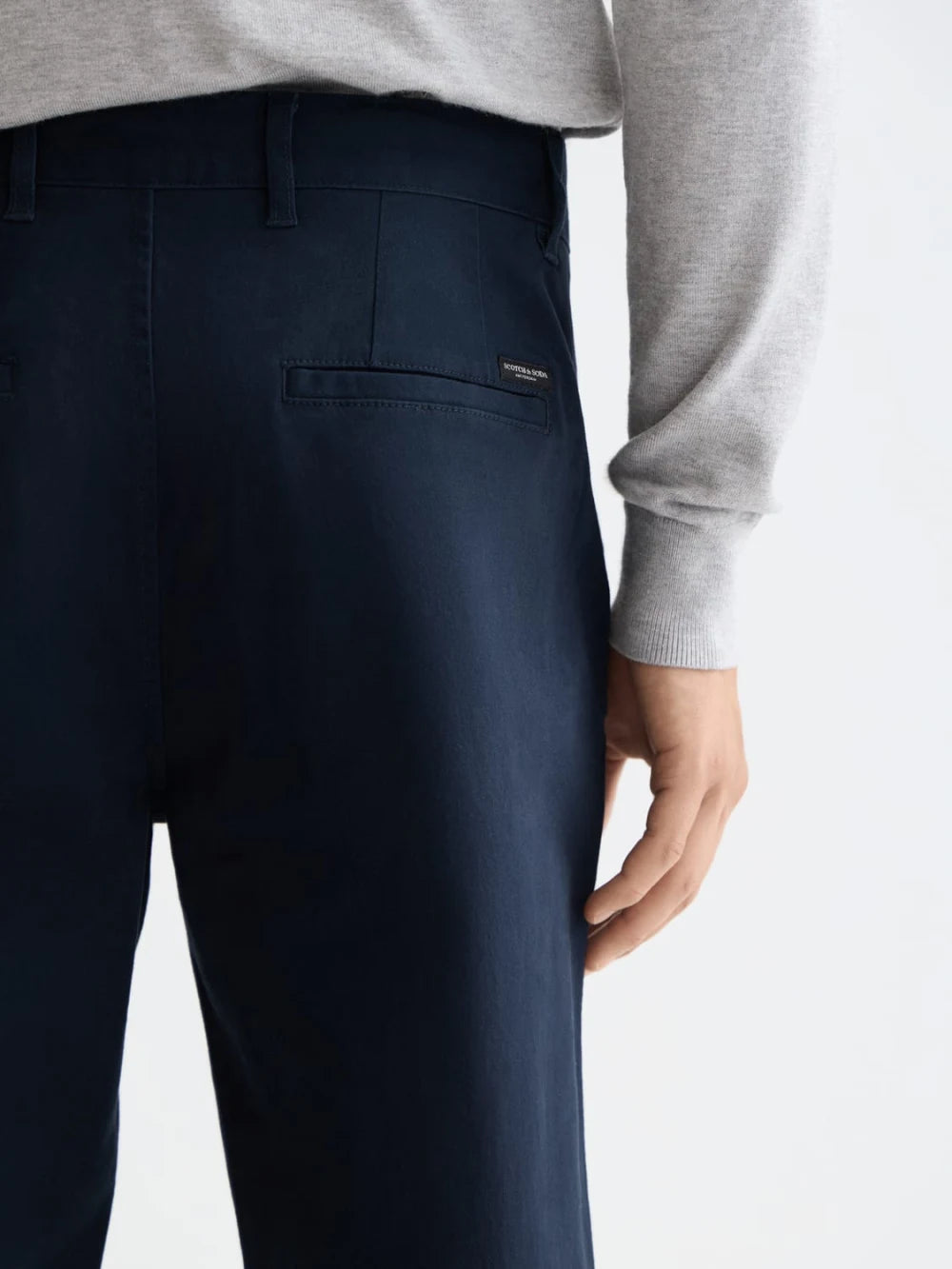 Core - Stuart - Stretch Cotton Chino (Navy) detail shot of fabric and craftsmanship by Scotch & Soda