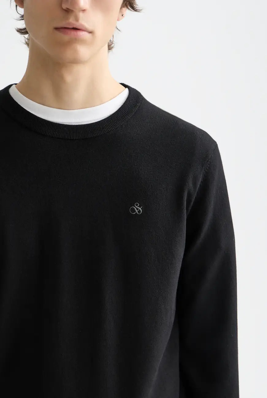 Viscose Pullover Crewneck detail view by Scotch & Soda