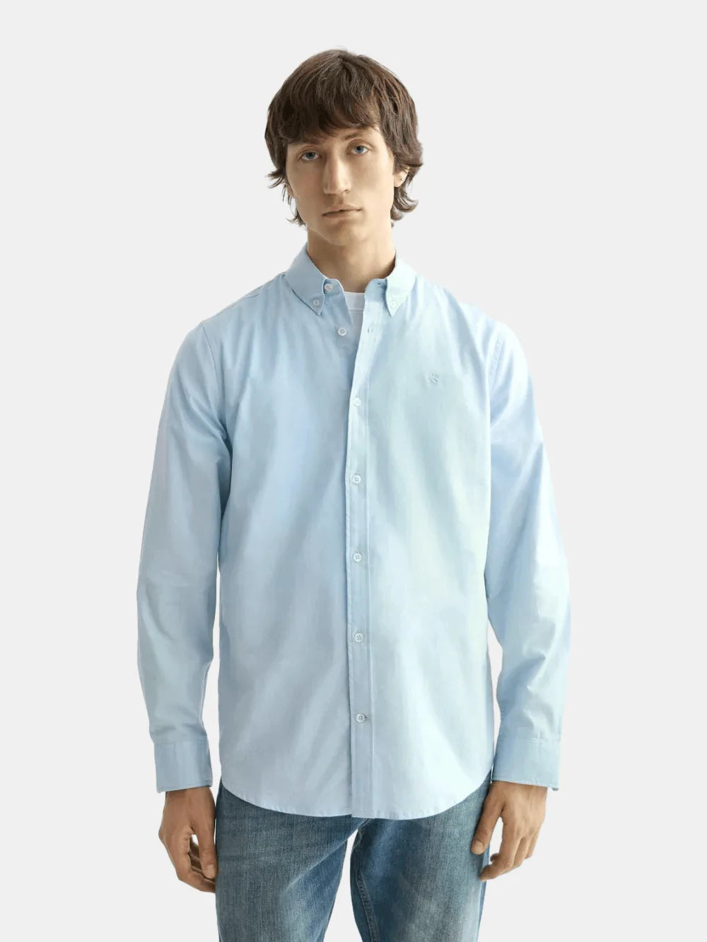 core-oxford-solid-medium-blue front view by Scotch & Soda