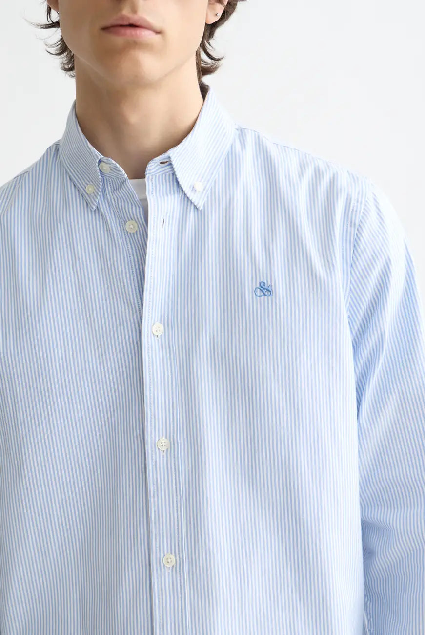 Core - Oxford Stripe detail shot of fabric and craftsmanship by Scotch & Soda