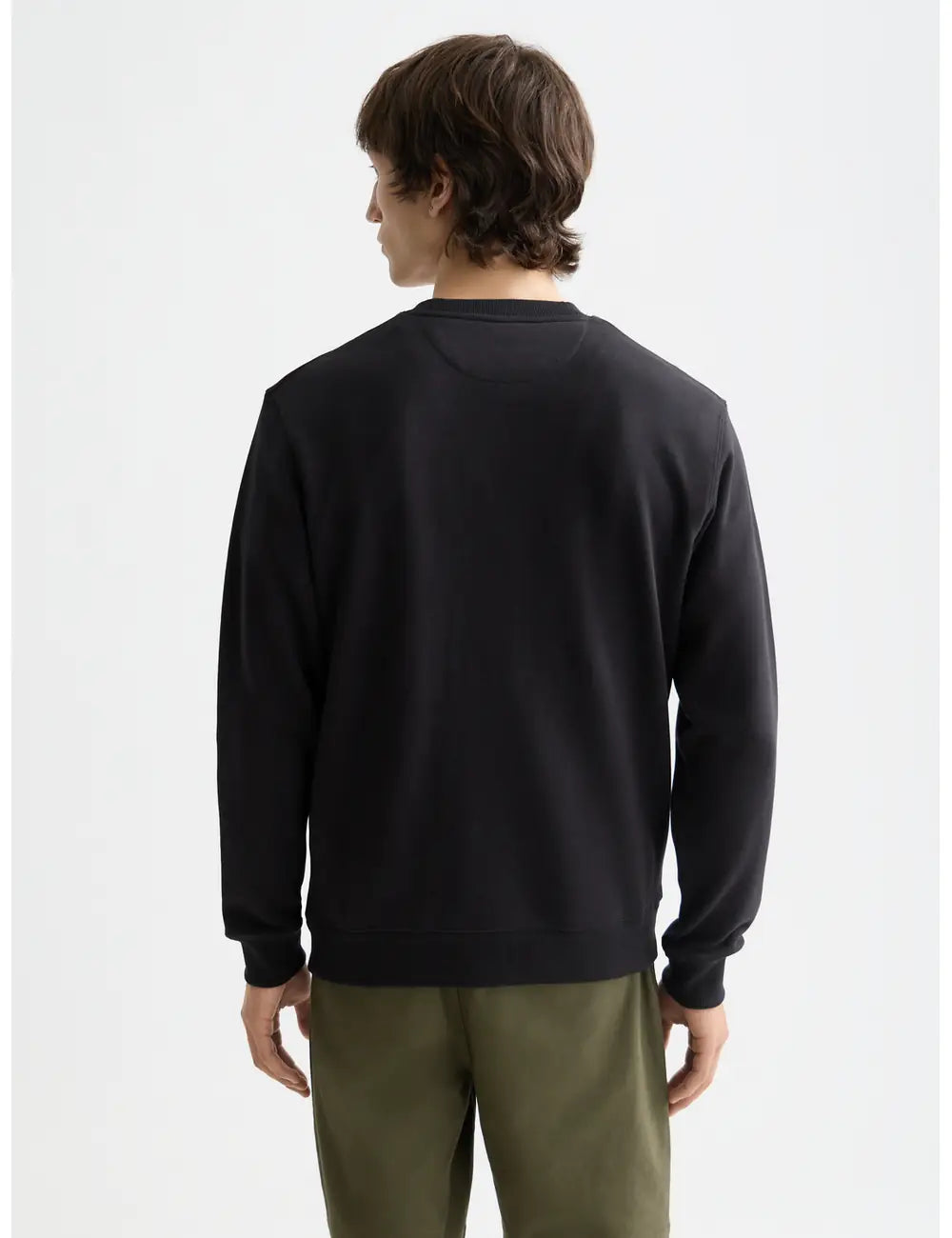 Logo Sweatshirt detail shot showing fabric and craftsmanship by Scotch & Soda