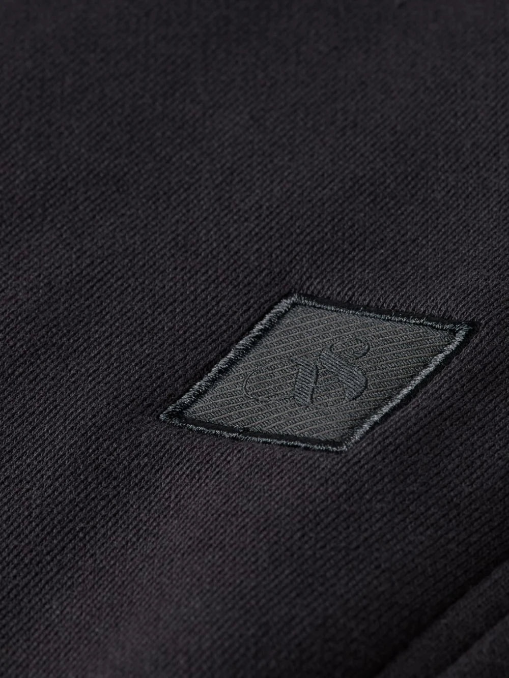 core-logo-sweatpant detail shot by Scotch & Soda