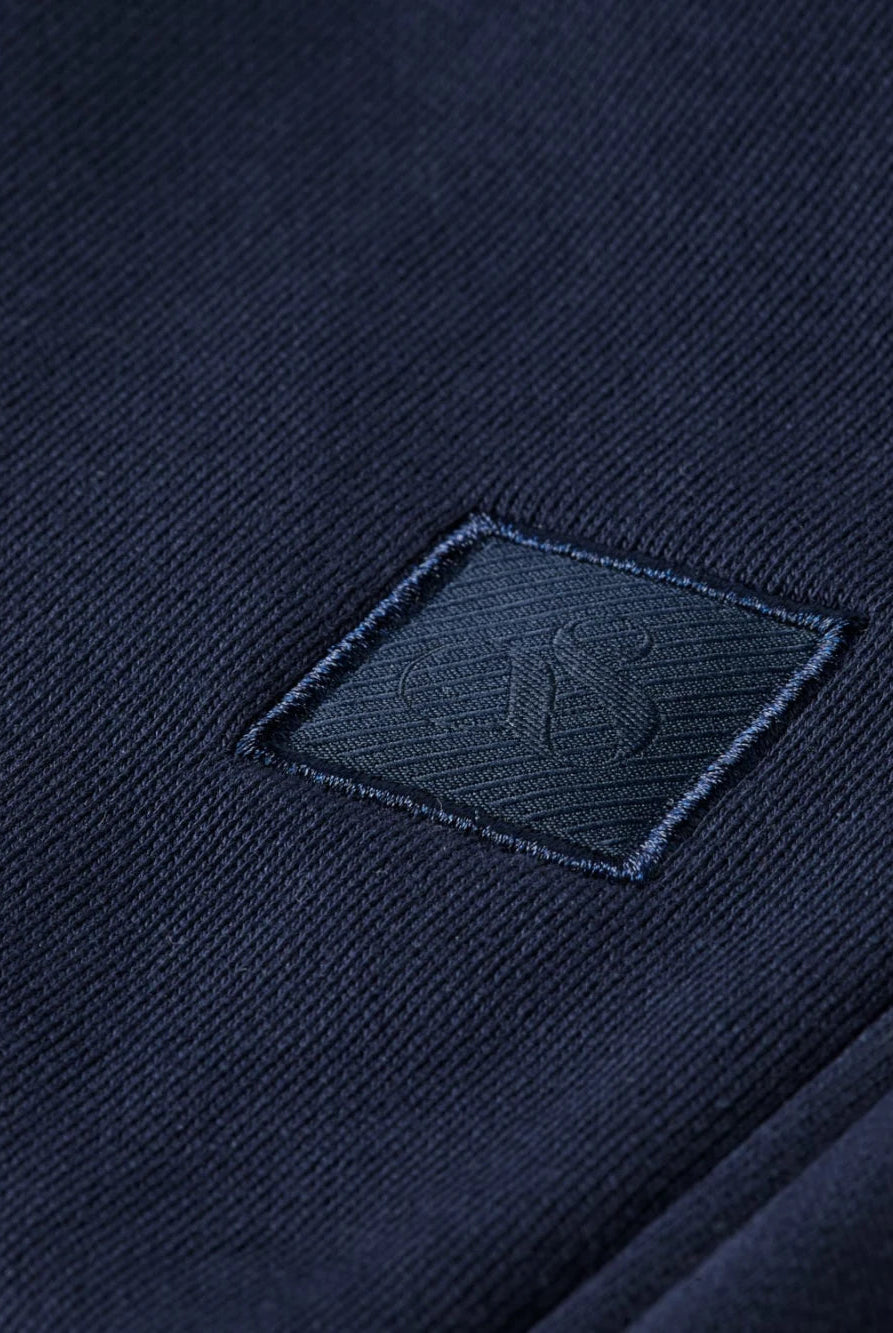 core-logo-sweatpant-1 detail shot by Scotch & Soda