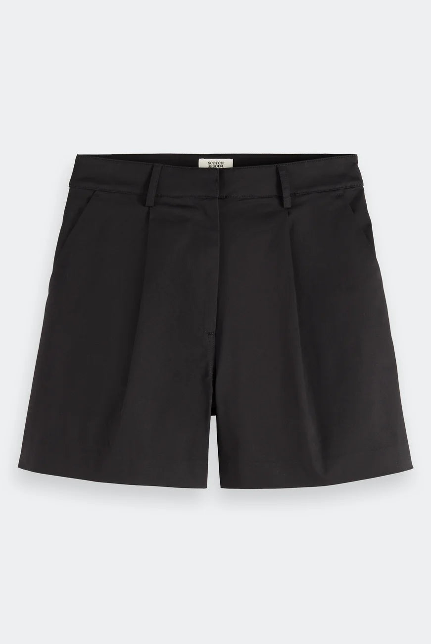 Black Core Abott Chino Short close-up on model by Scotch & Soda