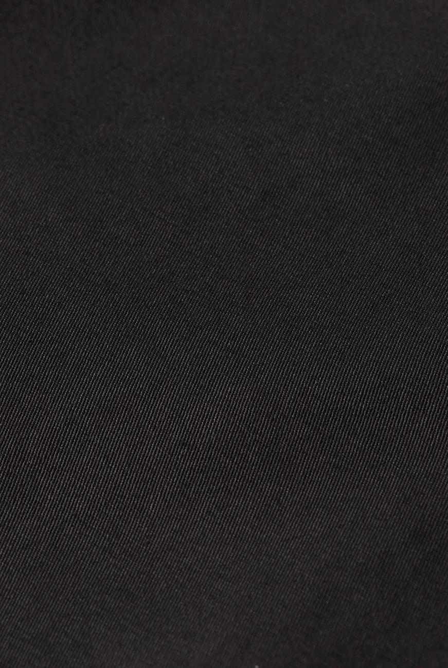 Core Abott Chino Short full model shot showing overall fit and styling by Scotch & Soda