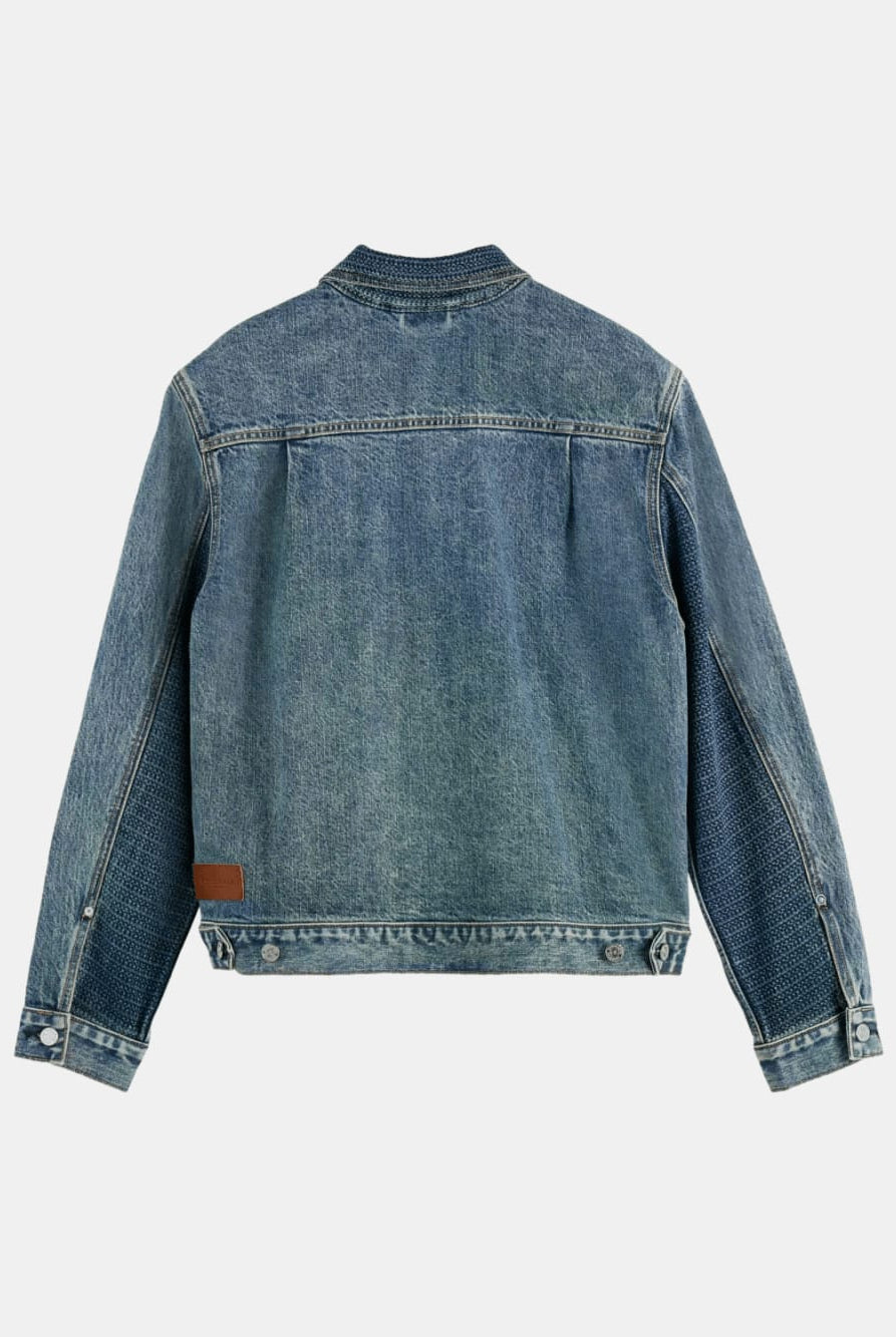 denim-trucker-jacket-with-contrast-panelling detail view by Scotch & Soda