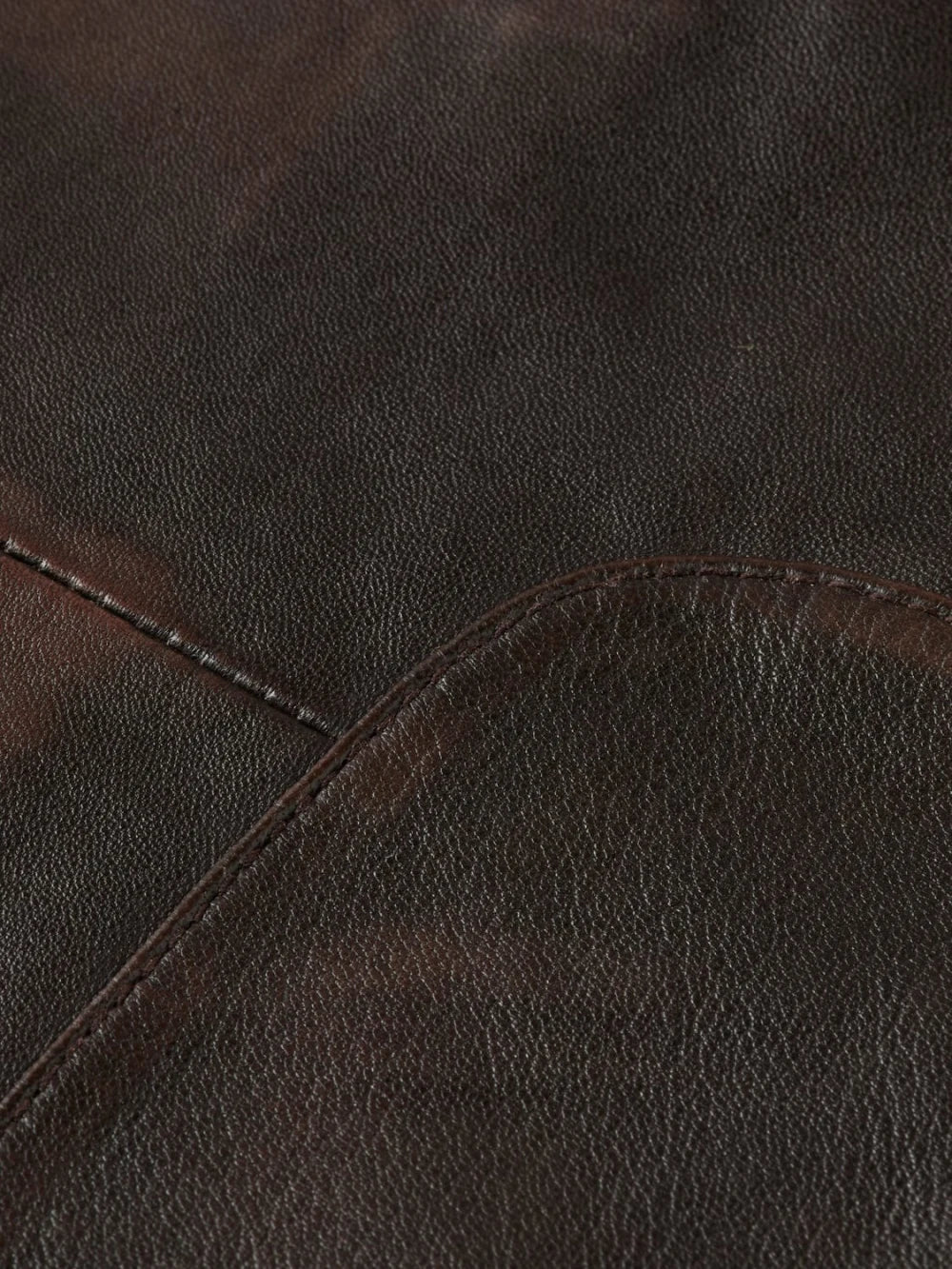 vintage-leather-blazer detail shot by Scotch & Soda