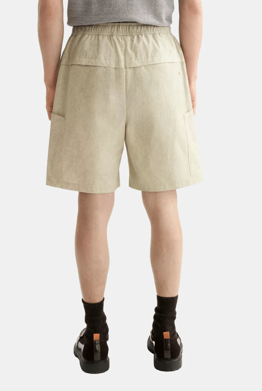 washed-nylon-blend-poplin-wide-fit-cargo-bermuda back view by Scotch & Soda