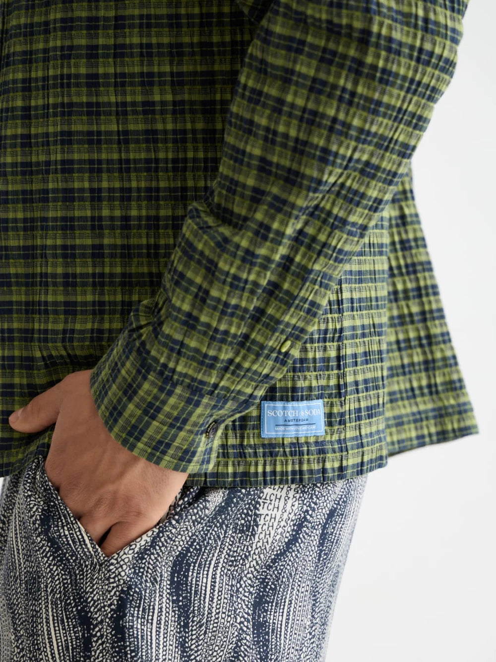 crinkle-checked-shirt detail shot by Scotch & Soda
