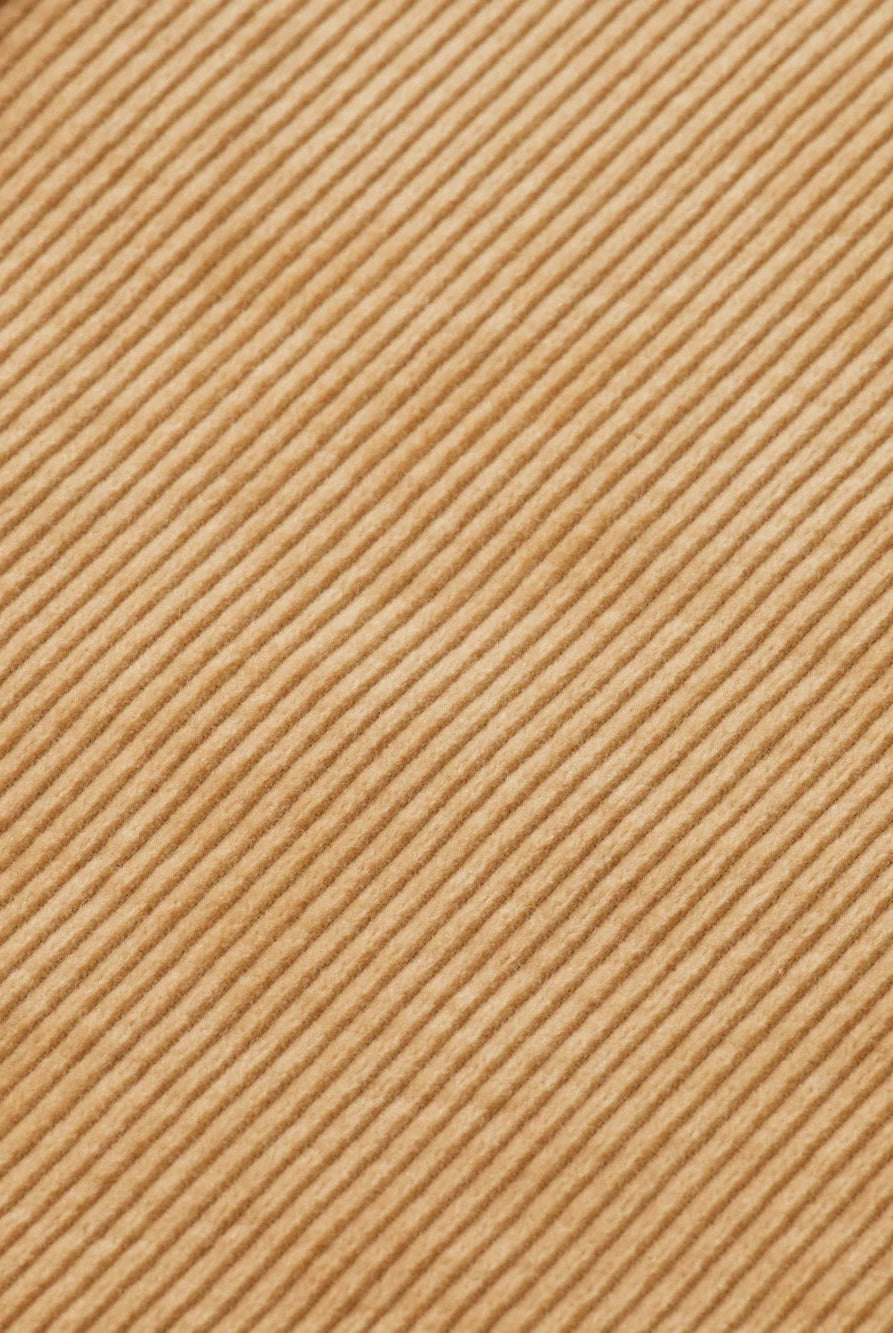 regular-fit-corduroy-shirt-1 detail shot by Scotch & Soda