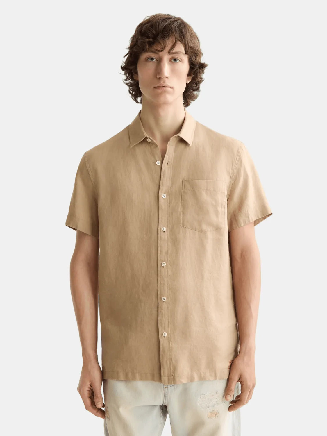 Regular Fit Short Sleeved Linen Shirt Front Close-Up - Scotch & Soda