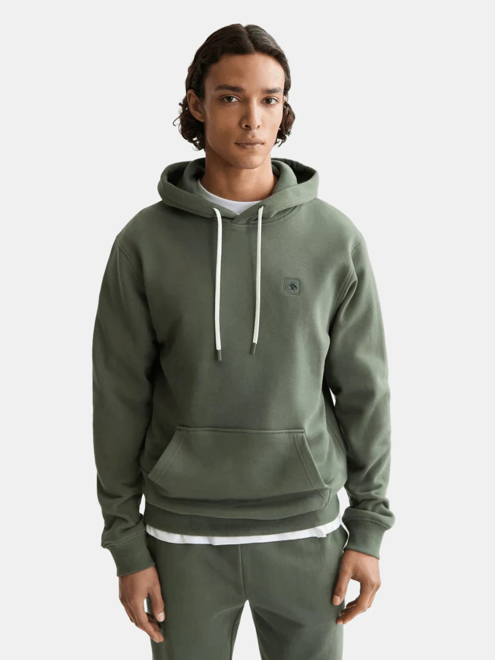 seasonal-core-regular-fit-logo-badge-hoodie-3 front view by Scotch & Soda