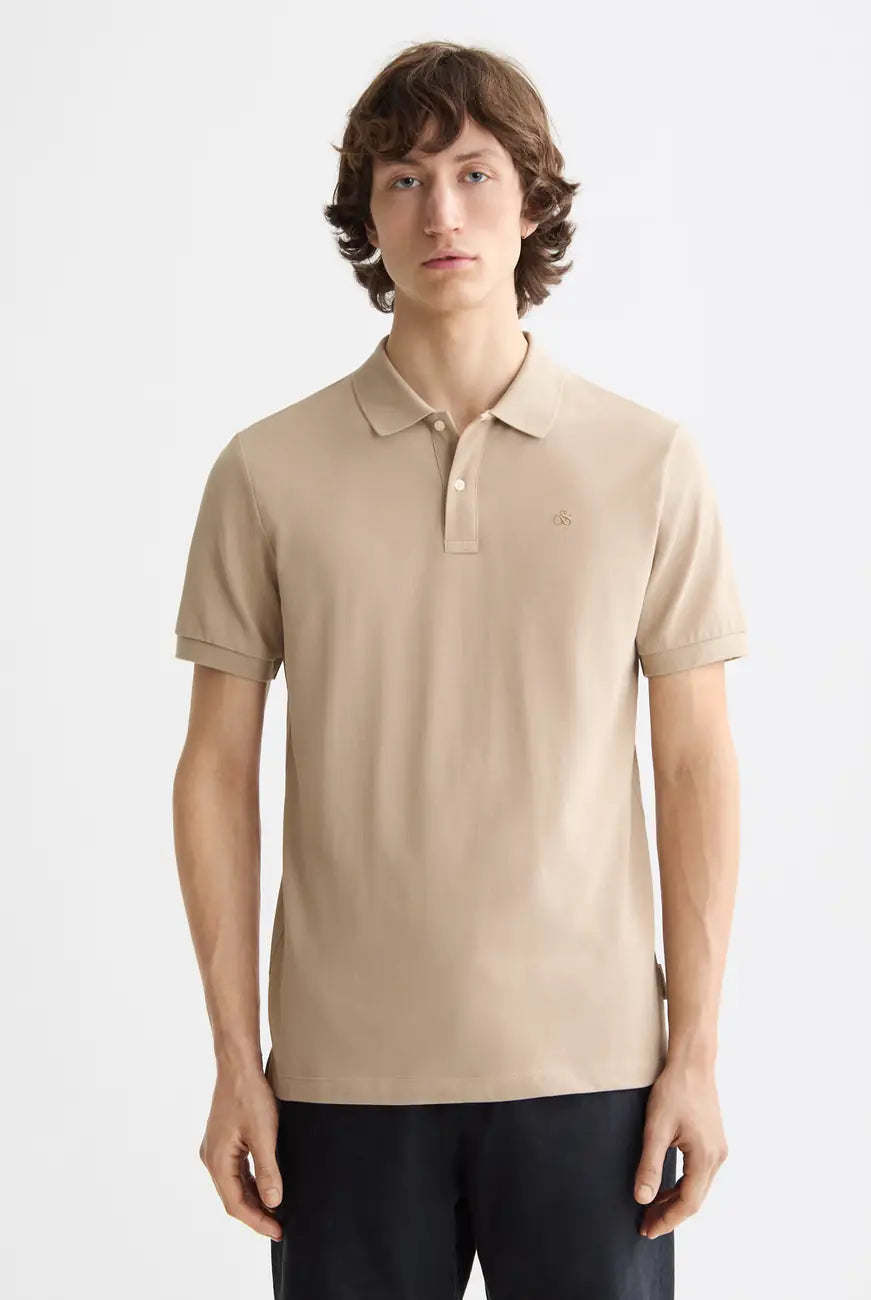 Regular Fit Polo close-up on model showing fit and detail by Scotch & Soda