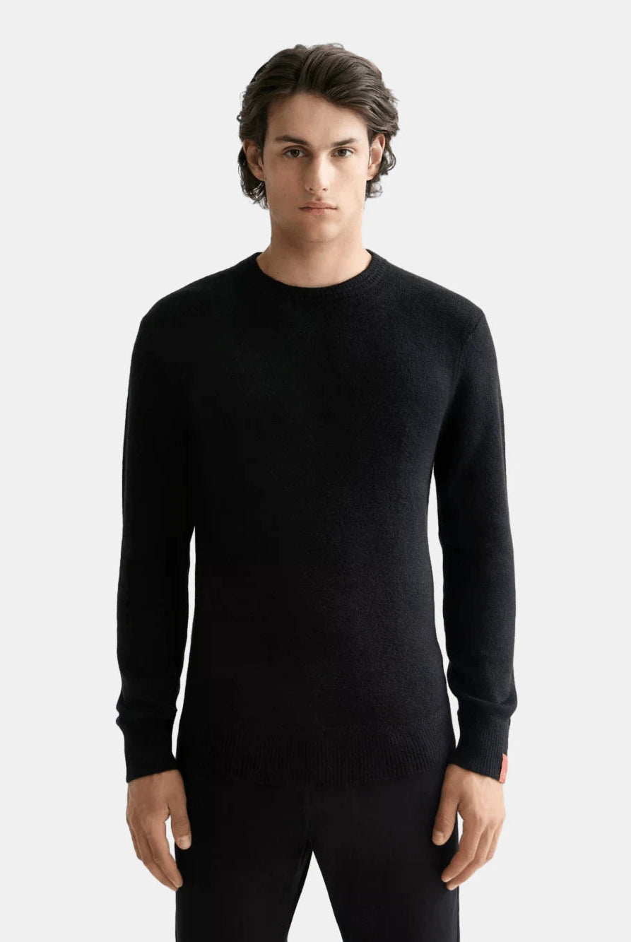 soft-knit-regular-fit-crew-neck front view by Scotch & Soda