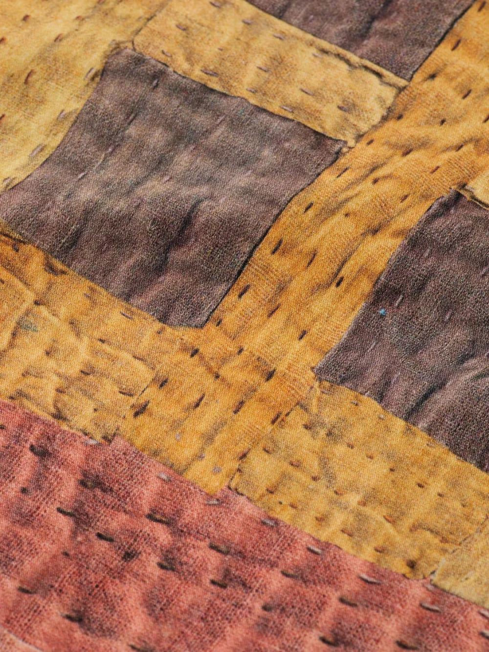 printed-patchwork-cotton-poplin-loose-fit-bermuda detail shot by Scotch & Soda