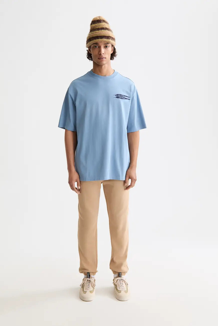 Loose Fit Artwork Tee full model shot showing overall fit by Scotch & Soda