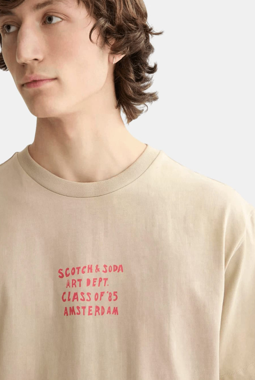 relaxed-fit-artwork-t-shirt detail shot by Scotch & Soda