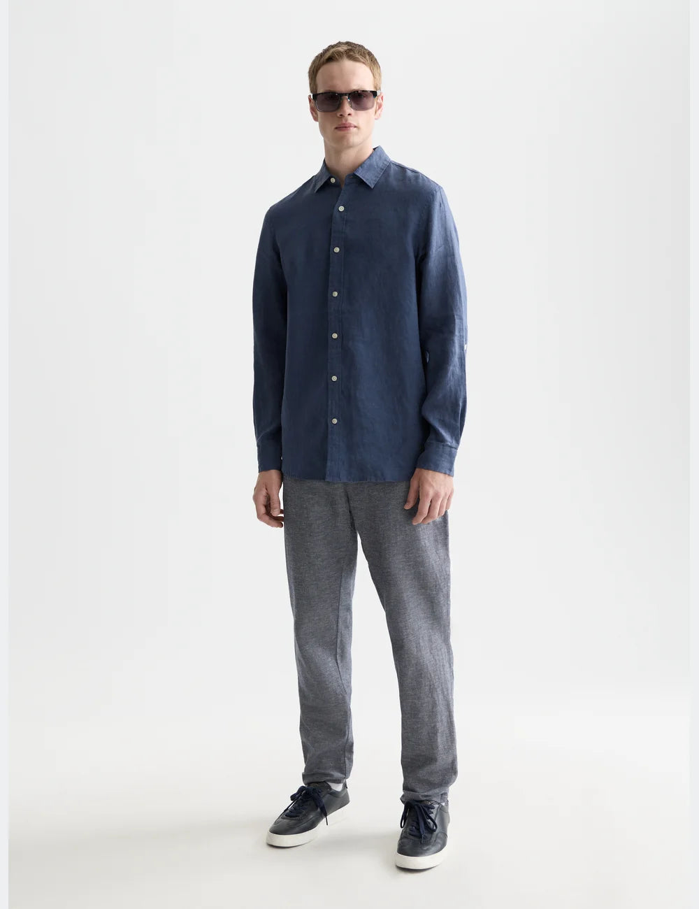 Seasonal Core Linen Regular-fit Shirt full model shot showing overall fit and styling by Scotch & Soda