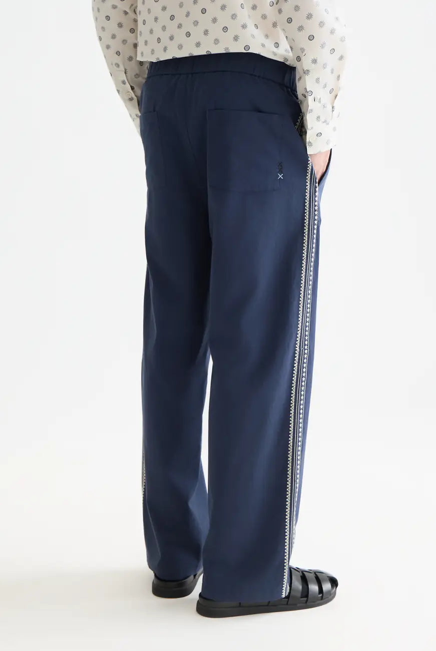 Otis Embroidered Cottontencel Relaxed Straightfit Jogger back view showing fit and finish by Scotch & Soda
