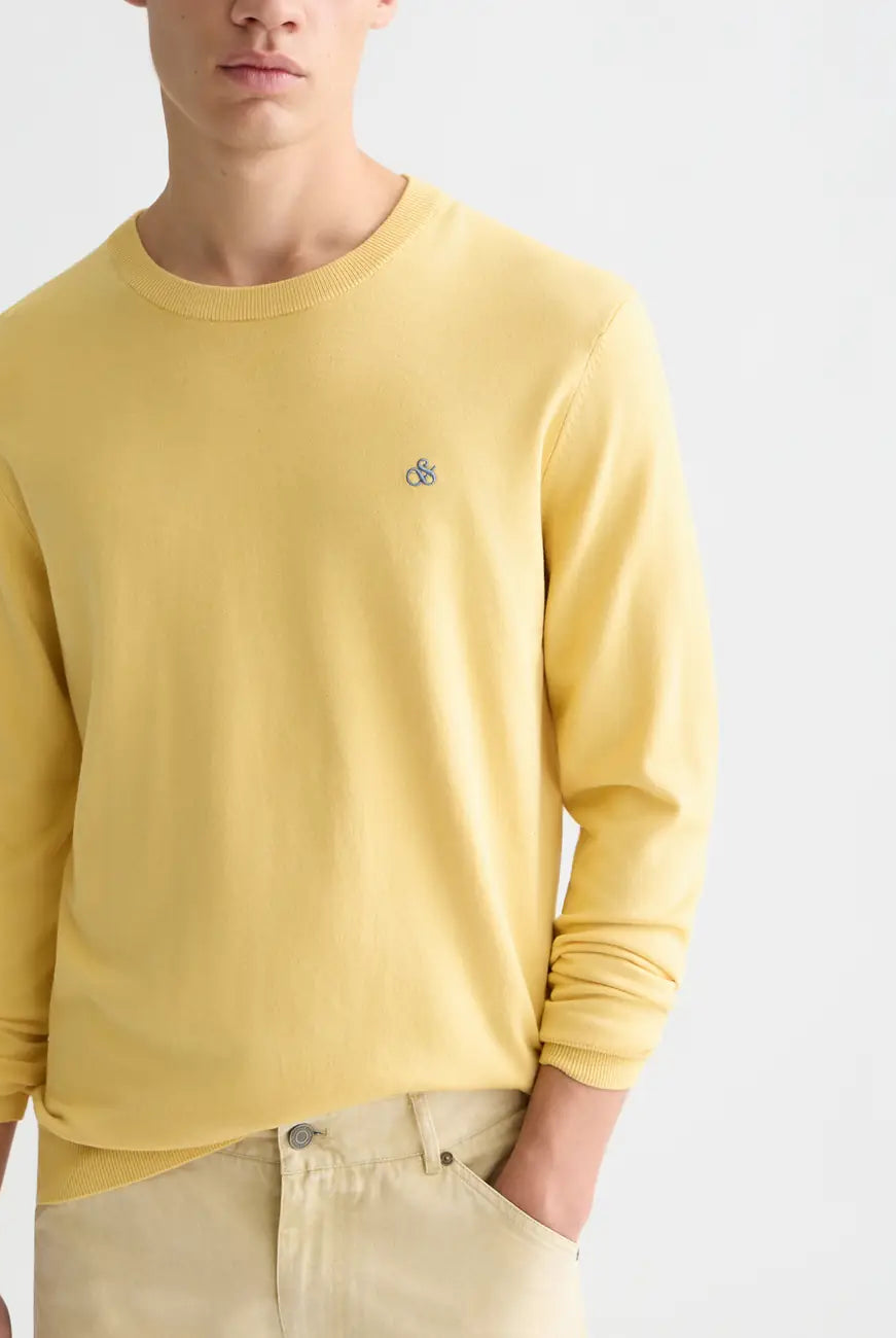 Seasonal Core Ecovero Regular Fit Pullover detail shot of fabric and craftsmanship by Scotch & Soda