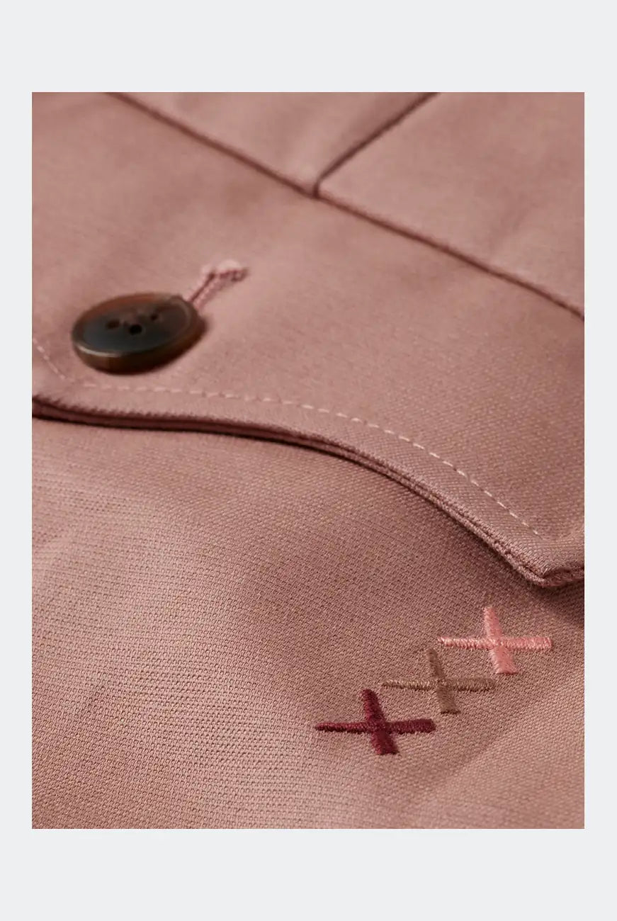 Otis Cotton-twill Relaxed Straight-fit Chino detail shot of fabric and craftsmanship by Scotch & Soda