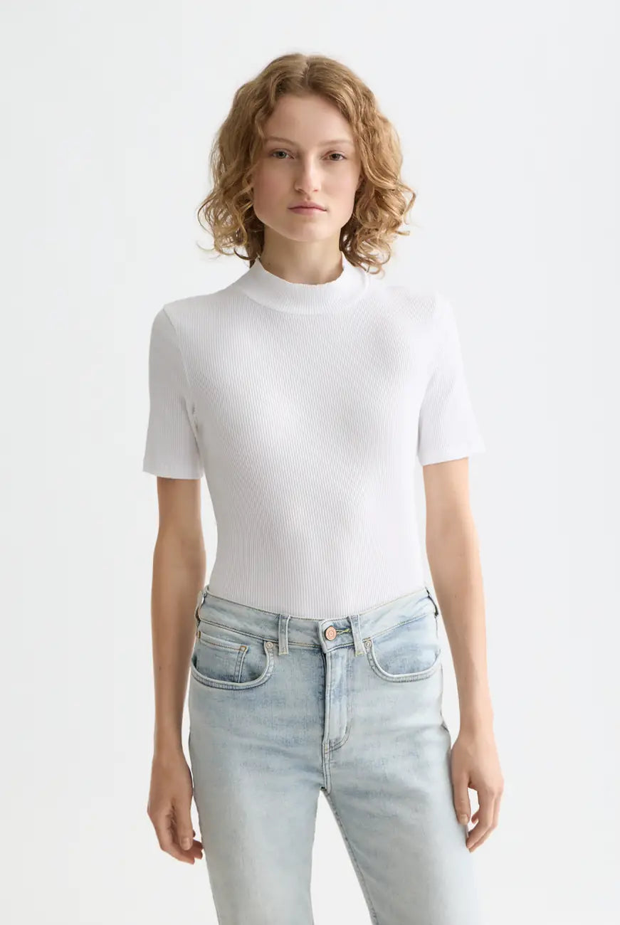 Core Mock Neck Tee close-up on model showing fit and detail by Scotch & Soda