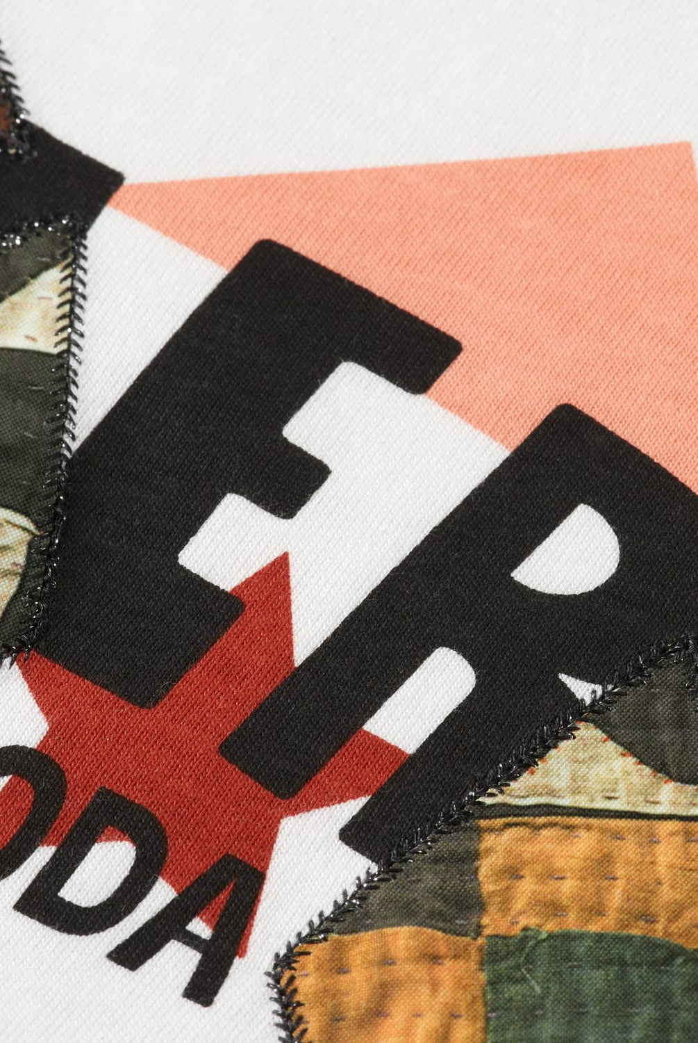 Elevated Artwork Loose Fit T Shirt Detail - Scotch & Soda