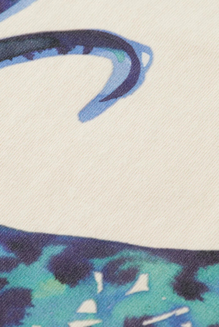 washed-artwork-loose-fit-t-shirt detail shot by Scotch & Soda