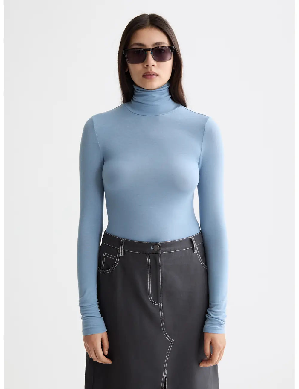 Roll Up Neck Tee close-up on model showing fit and detail by Scotch & Soda