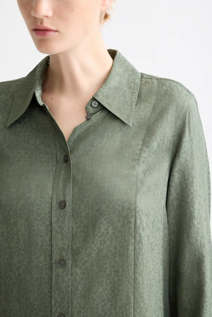 Jacquard Shirt Thyme detail view by Scotch & Soda