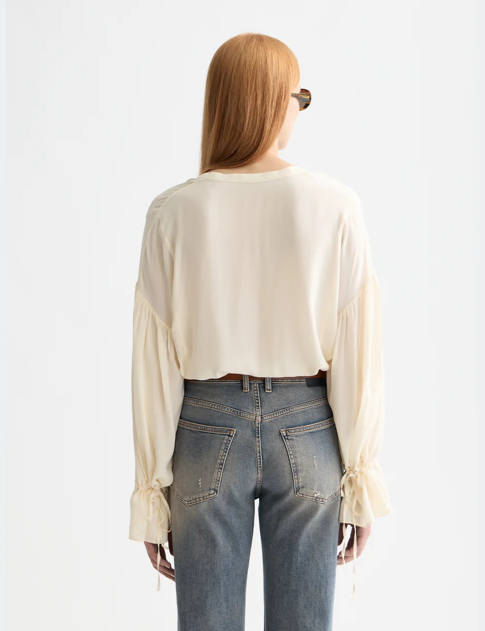 Easy Top With Cuffs detail shot showing fabric and craftsmanship by Scotch & Soda