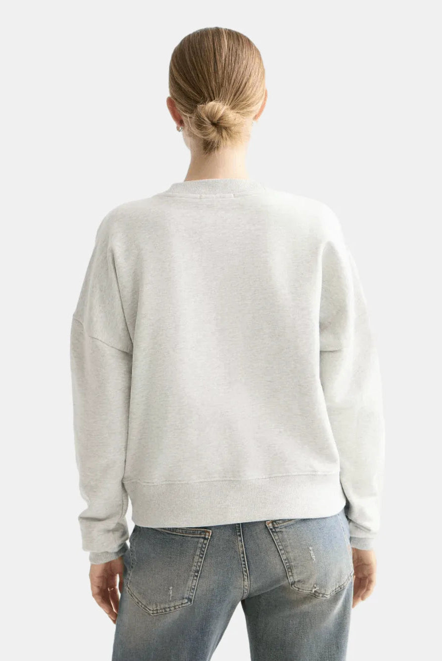 chest-artwork-relaxed-sweatshirt detail shot by Scotch & Soda