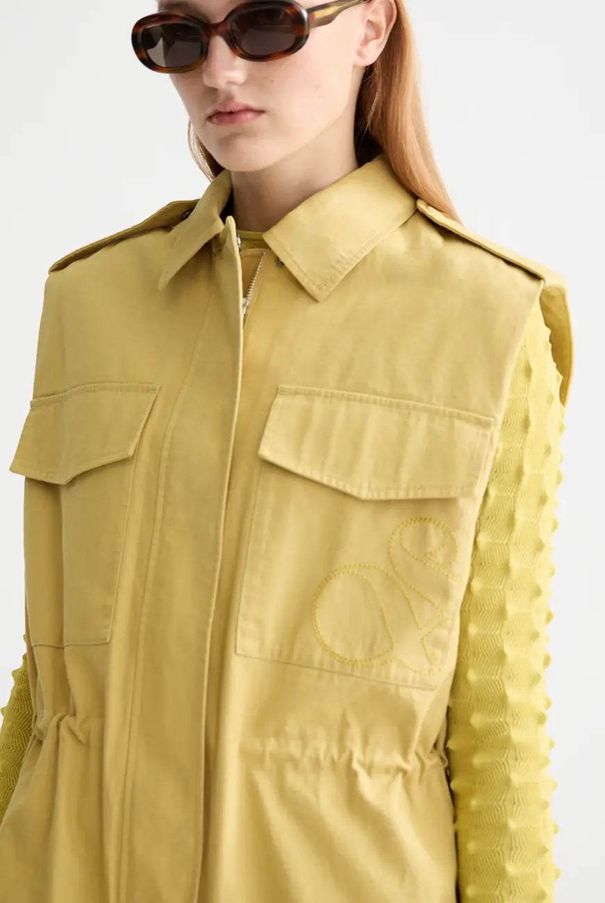 Utility Gilet Golden Green detail view by Scotch & Soda