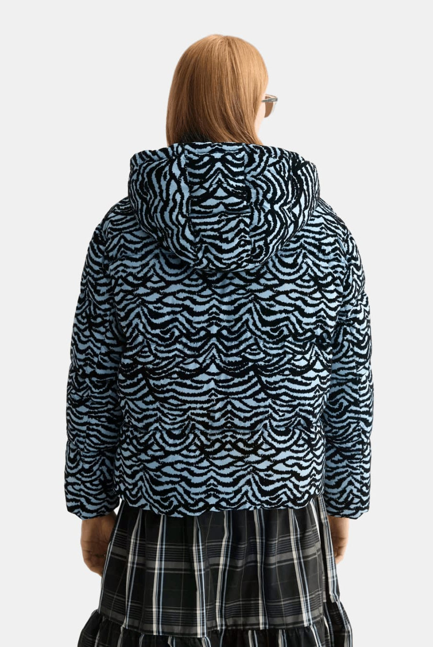 hooded-puffer detail shot by Scotch & Soda