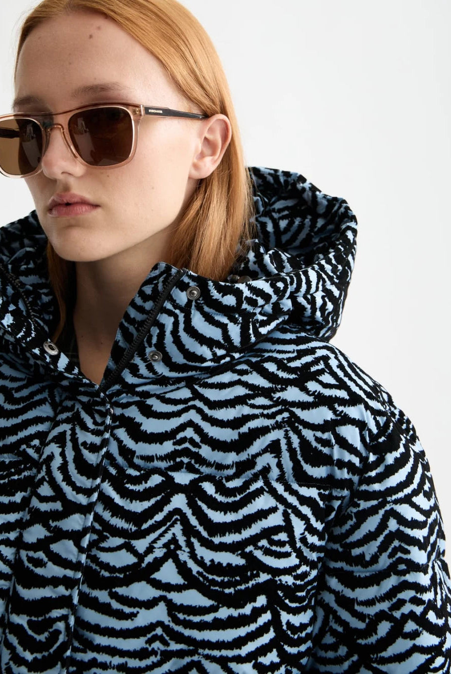 hooded-puffer detail shot by Scotch & Soda