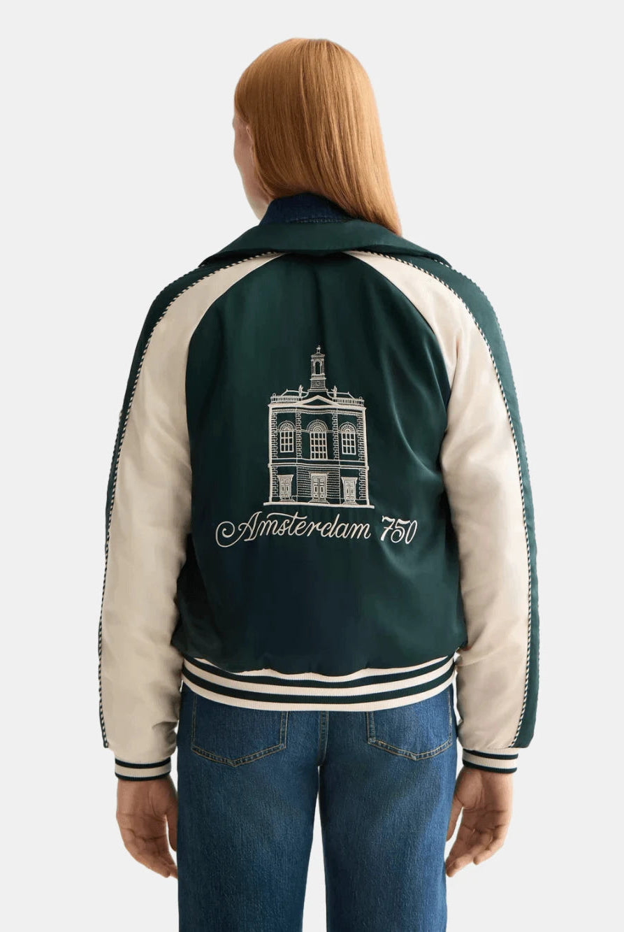 reversible-souvenir-jacket-750 detail shot by Scotch & Soda