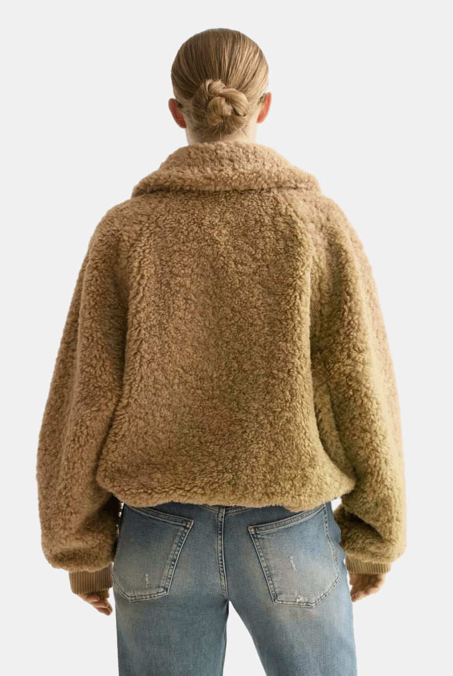 teddy-bomber detail shot by Scotch & Soda