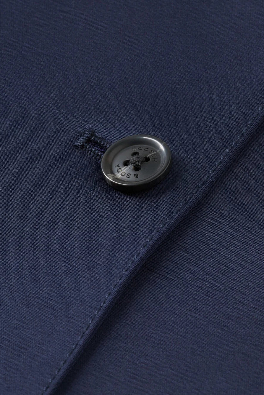 satin-blazer detail shot by Scotch & Soda