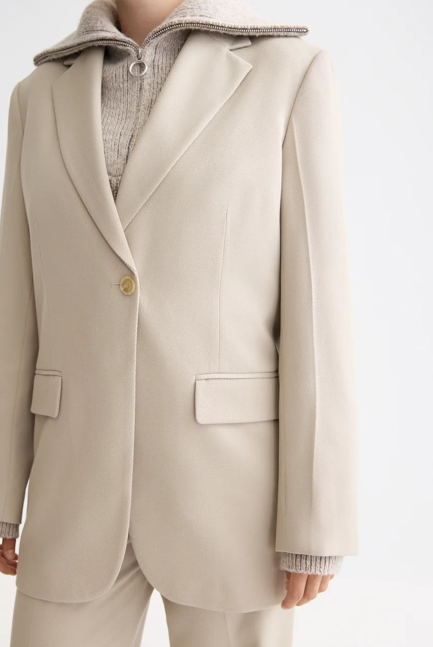 Gabardine Blazer detail view by Scotch & Soda