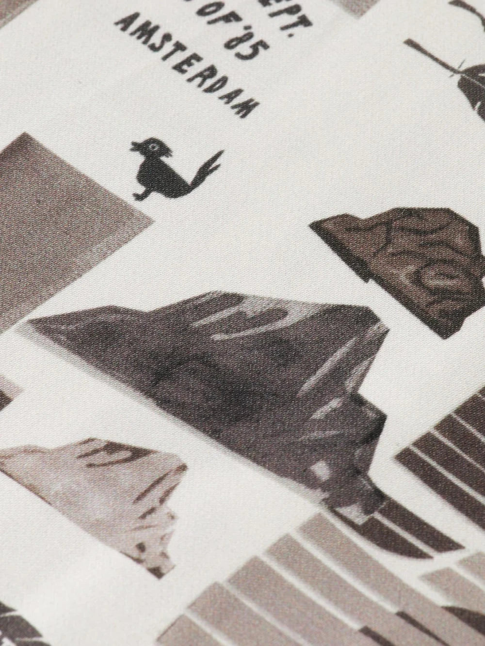 mid-rise-wide-leg-elasticated-trousers detail view by Scotch & Soda