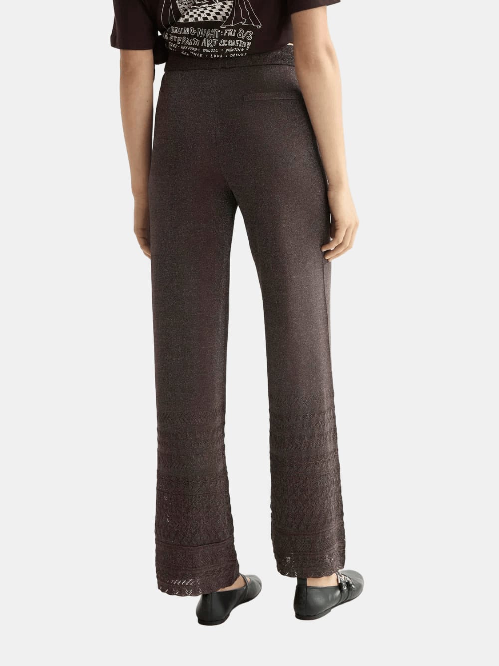 metallic-pointelle-knitted-trouser detail shot by Scotch & Soda