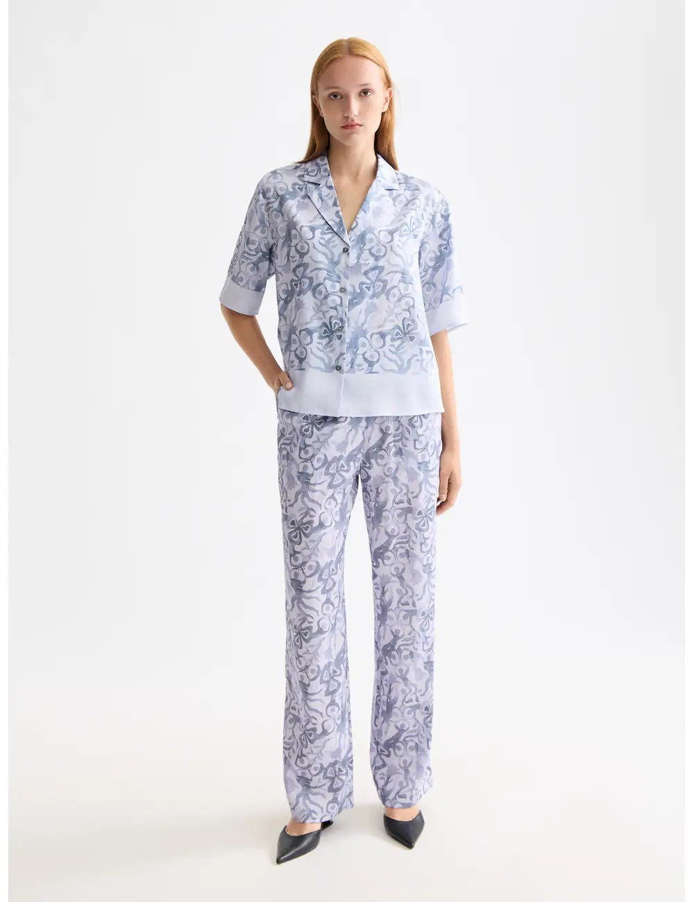 Wide Leg Trousers full model shot showing overall fit by Scotch & Soda