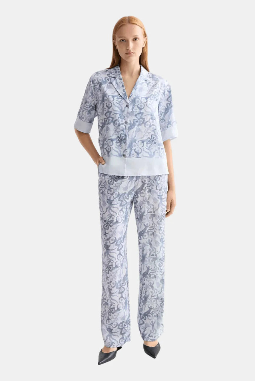 Mid Rise Wide Leg Elasticated Trousers In Block Print - Scotch & Soda