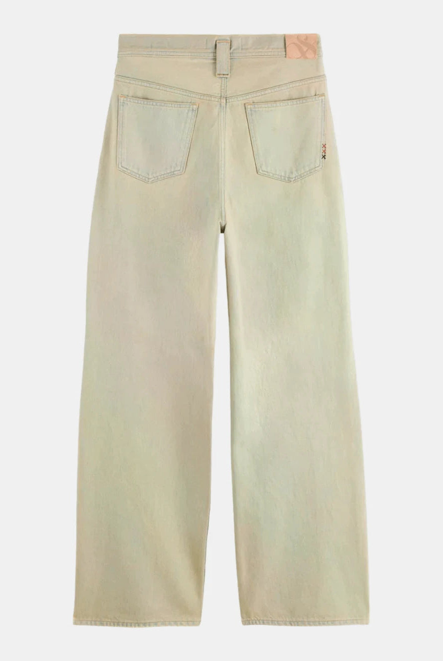 the-deep-loose-fit-jeans-misfit detail view by Scotch & Soda