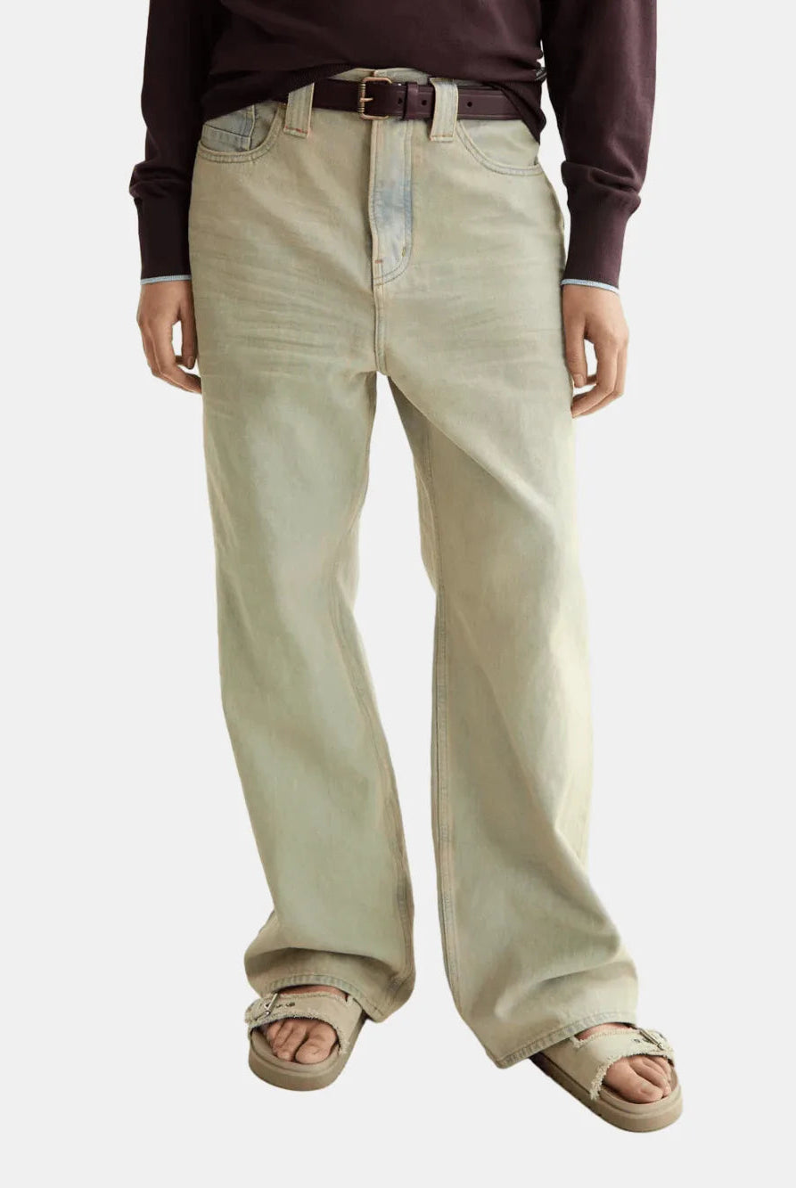 the-deep-loose-fit-jeans-misfit side view by Scotch & Soda