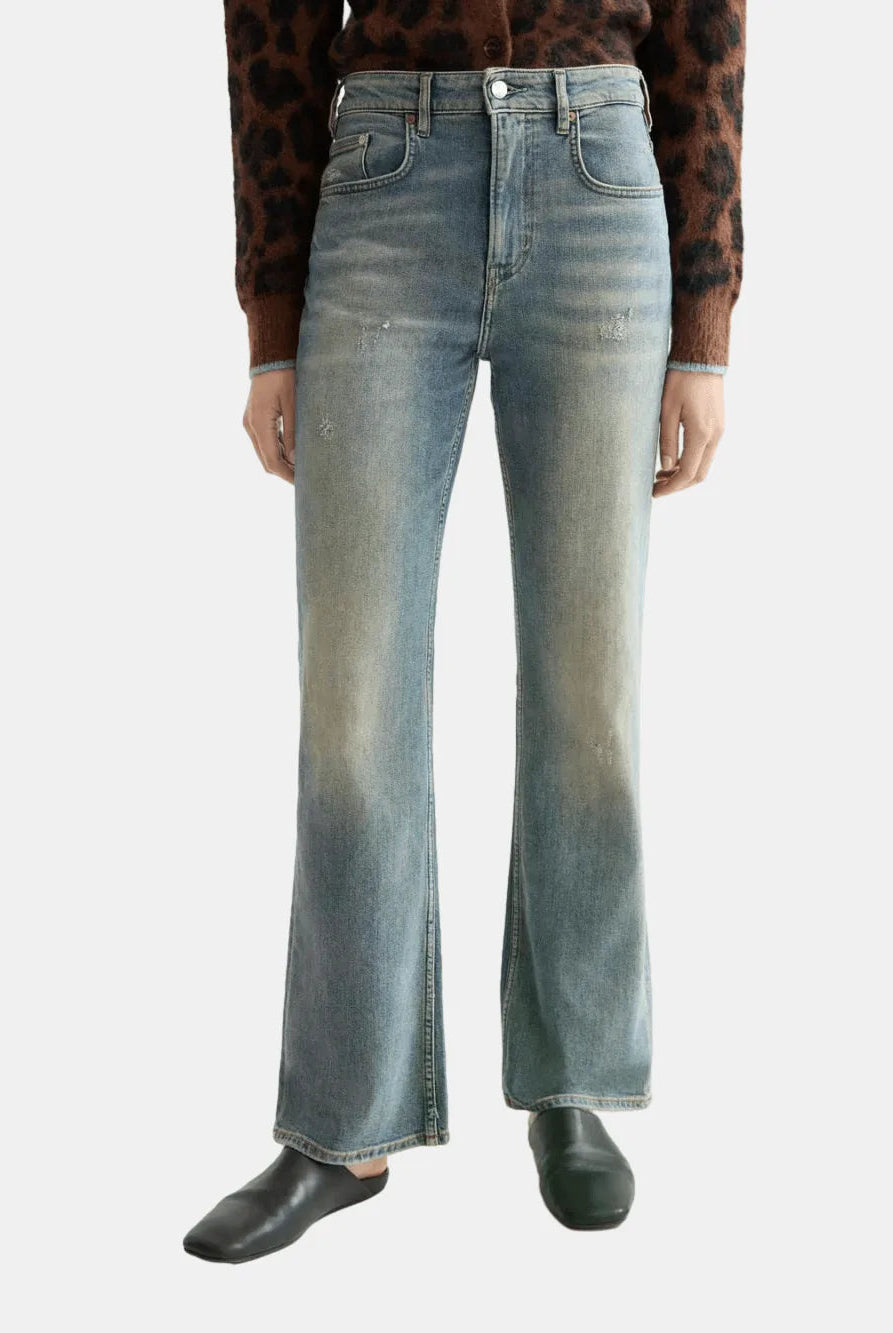 the-glow-bootcut-jeans-dirty-bertie side view by Scotch & Soda