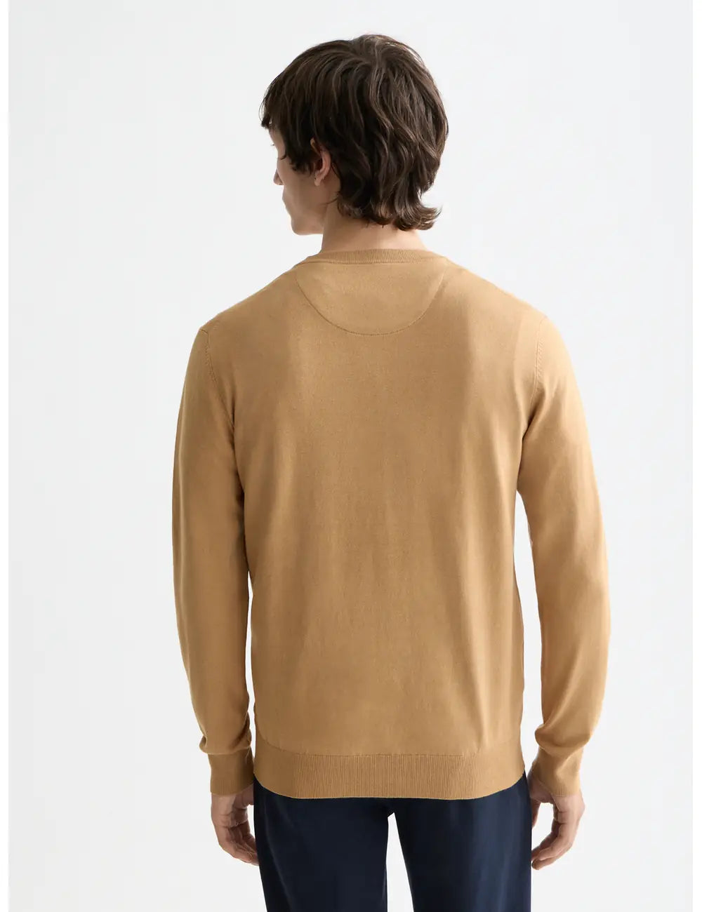 Viscose Pullover Crewneck detail shot showing fabric and craftsmanship by Scotch & Soda