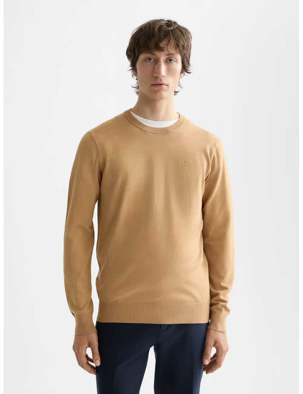 Viscose Pullover Crewneck close-up on model showing fit and detail by Scotch & Soda