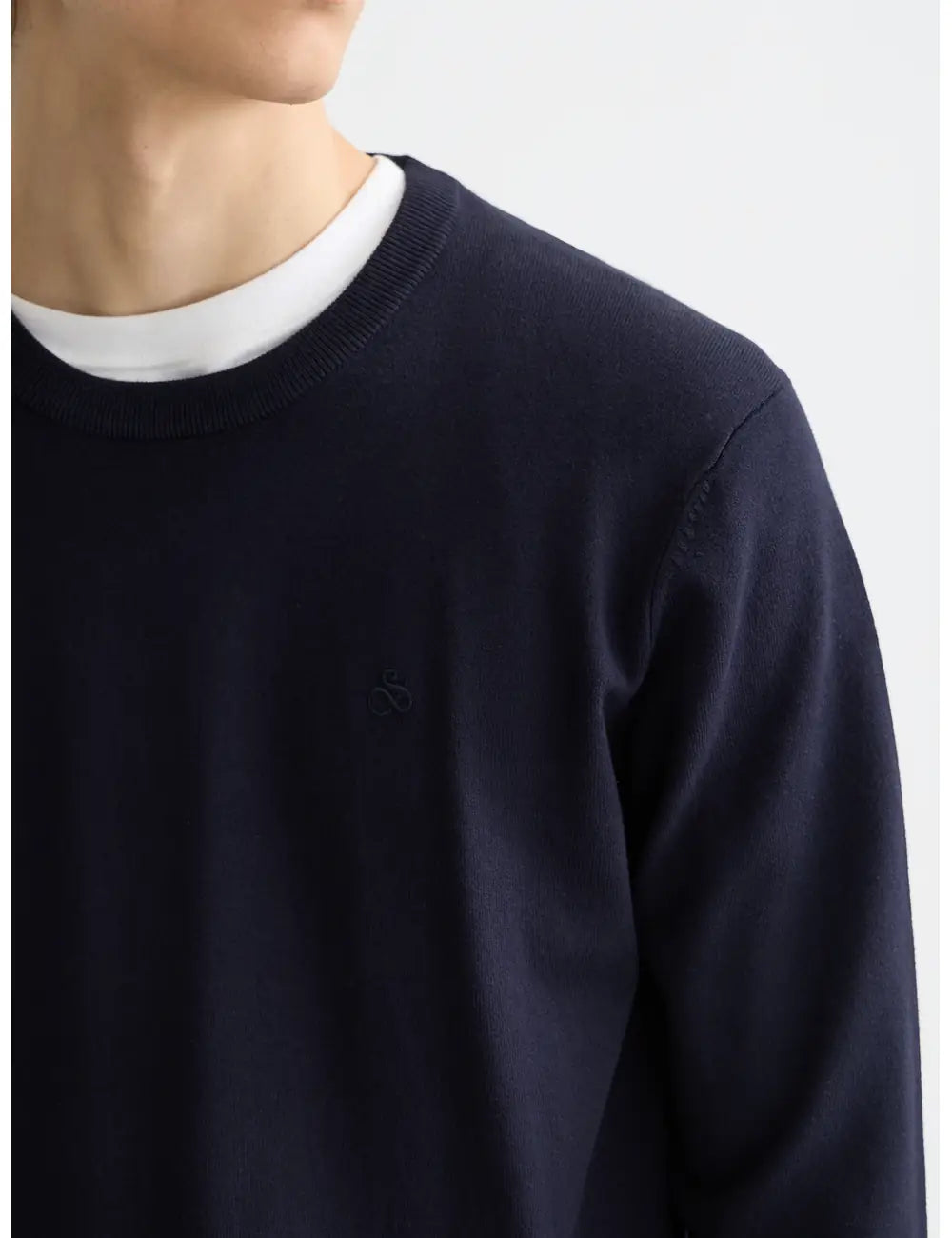 Viscose Pullover Crewneck detail view by Scotch & Soda