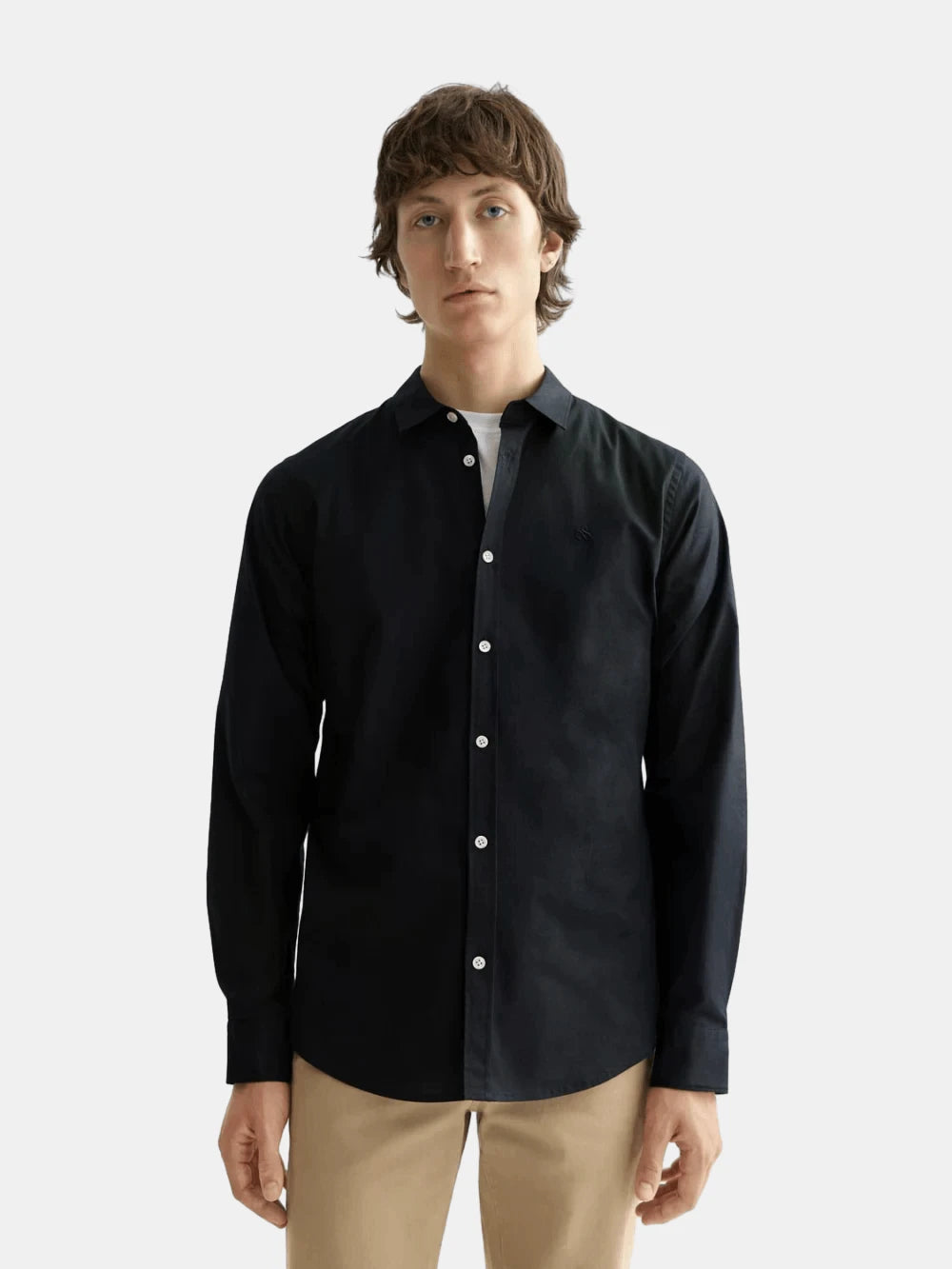 core-poplin-solid-black front view by Scotch & Soda